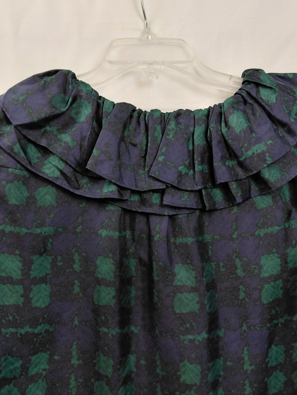 J Crew Collection Silk Plaid Long Sleeve Blouse Size Small Ruffled Collar - Picture 3 of 8